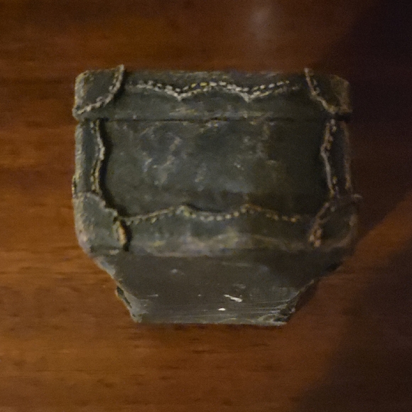 Vintage Style Black Suitcase Table Ornament - Picture 4 of 8